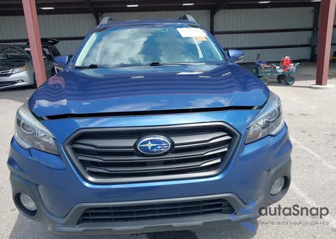 2019 Subaru Outback 2.5I Premium из США, поврежденный, VIN 4S4BSAFC9K3223158